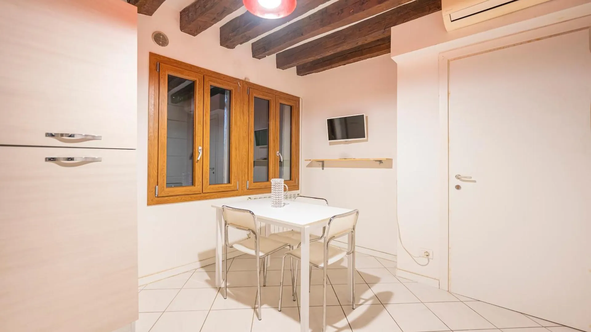 Rialto Apartment Venice
